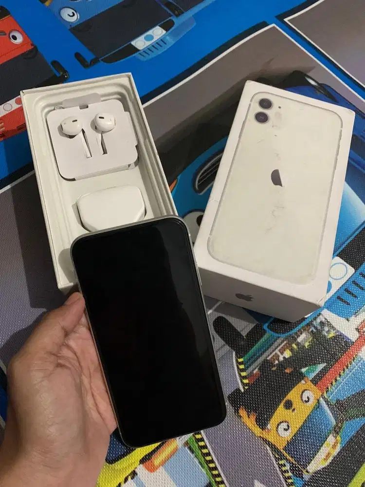 iPhone 11 64GB inter