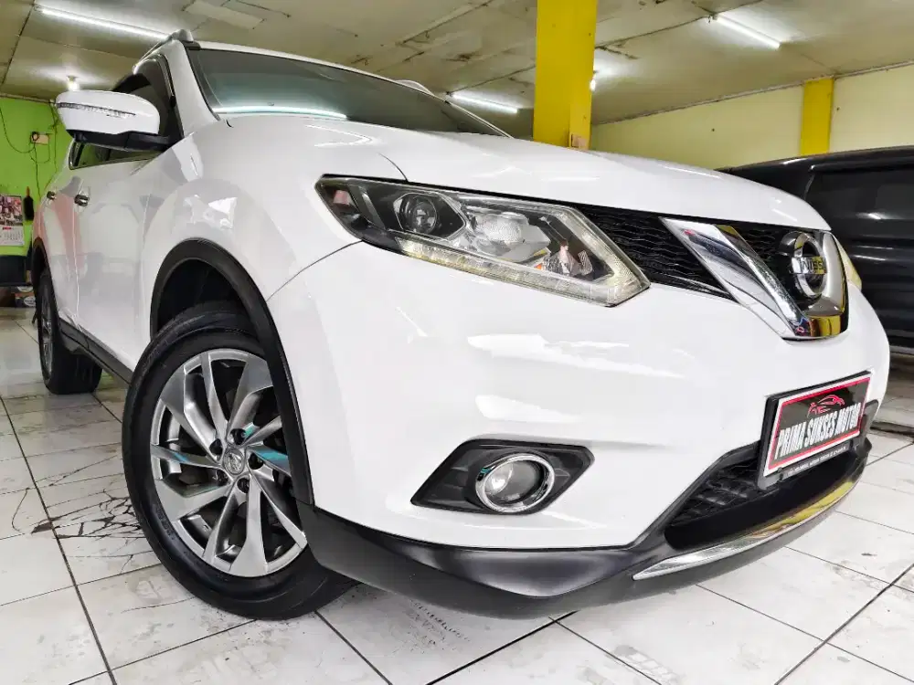 NISSAN XTRAIL 2.5 AT 2015 MATIC T32 PERFECT CONDS TOP X-TRAIL  NO 2016
