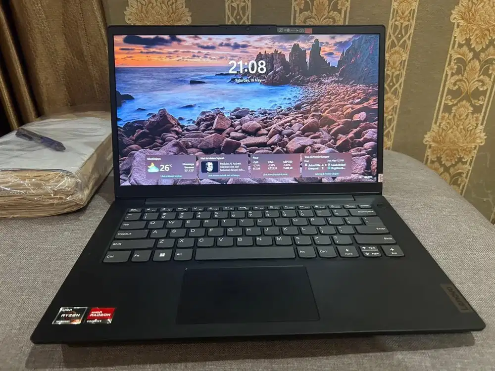 Laptop Lenova IdeaPad Slim 3 15AMN8