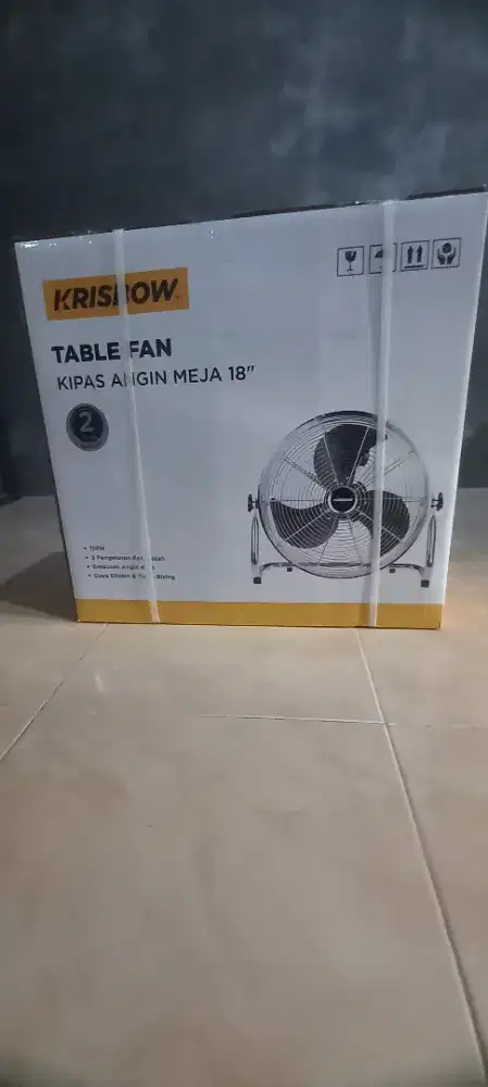 Kipas Angin Krisbow 18 inchi