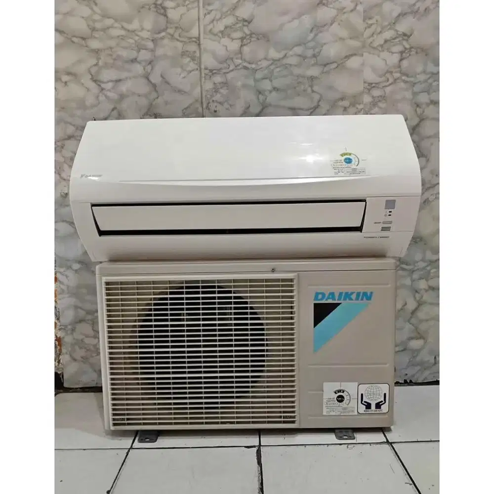 AC DAIKIN THAILAND 1/2 PK - TERBARU R32