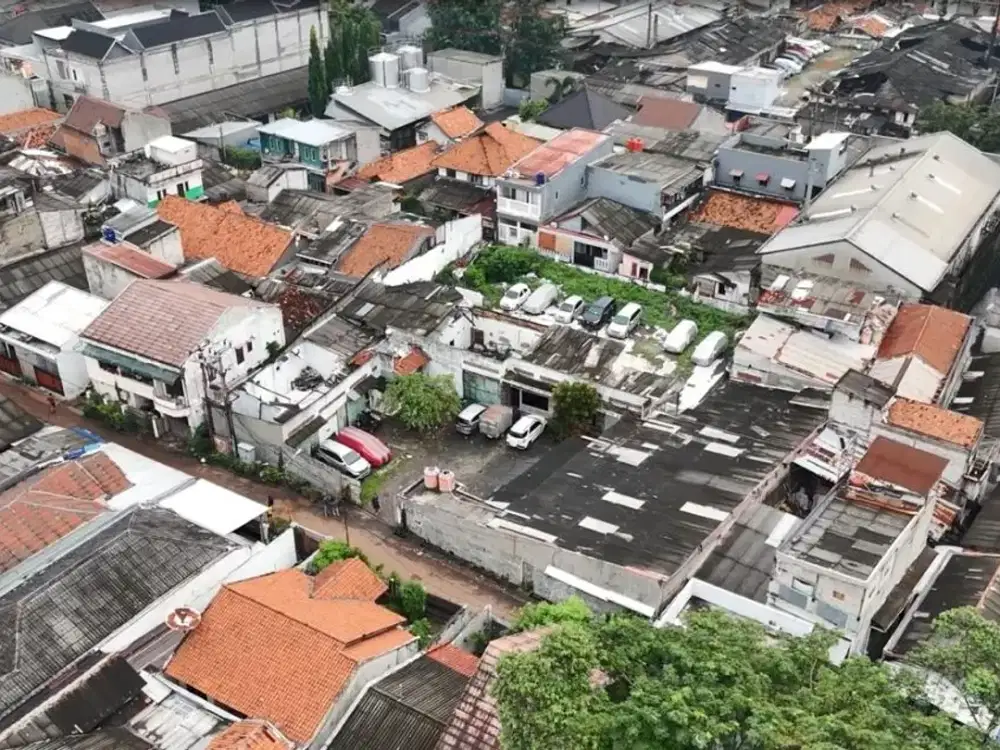 Dijual Lahan dan Bangunan  dekat Pasar Cidodol Kebon Jeruk