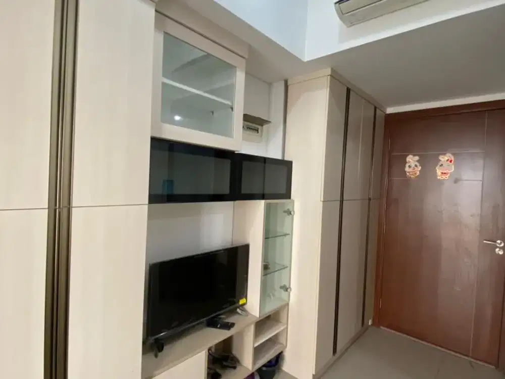 GRATIS TAGIHAN Seumur Hidup Vittoria Residence Apartemen 2BR Furnish dekat BRT Transjakarta Pulo Nangka