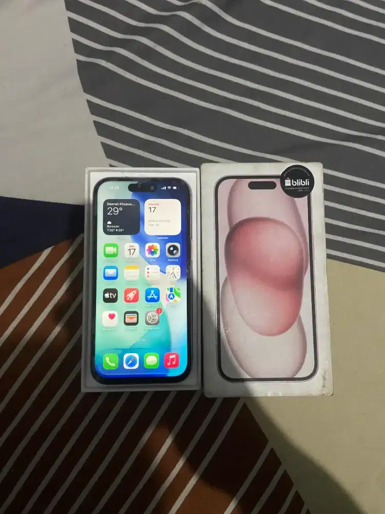 iPhone 15 iBox pink