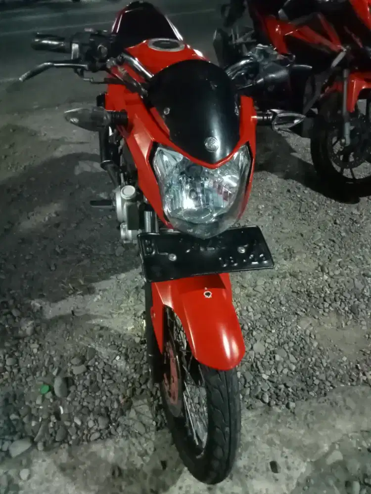 Dijual Yamaha Vixion 2013 akhir