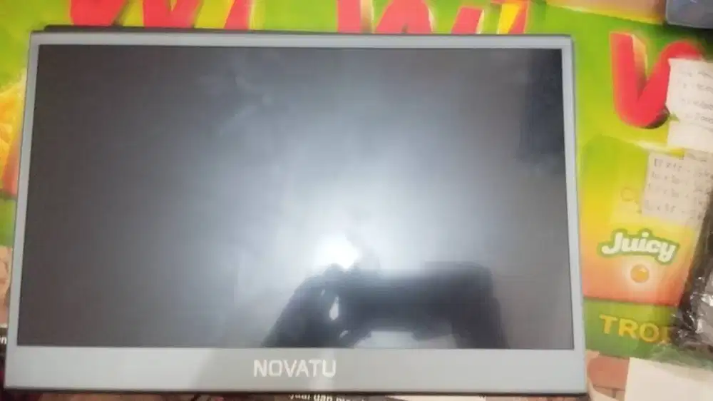 Novatu PM 15T Portable Monitor Touchscreen