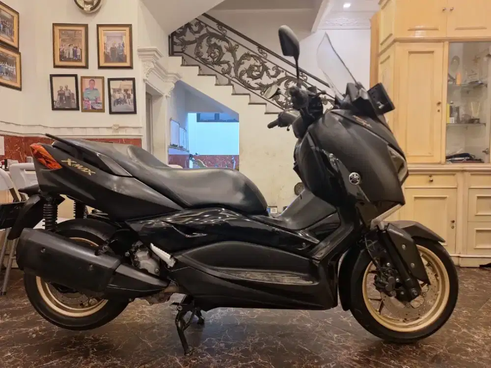 HUB IMA DP PROMO XMAX 2020 . KM LOW BERGARANSI MESIN FREE OLI SERVICE
