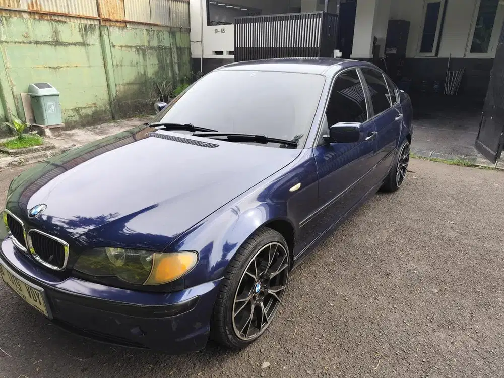 BMW /e46/ 318 i/th.2002