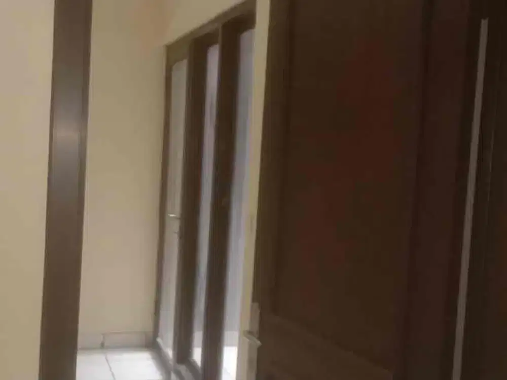 Dijual murah rumah di Alam Sutera