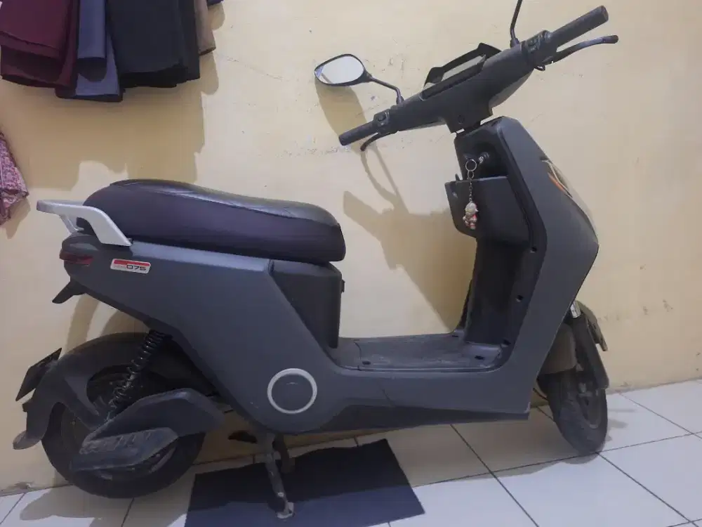 Sepeda Listrik Uwinfly D75