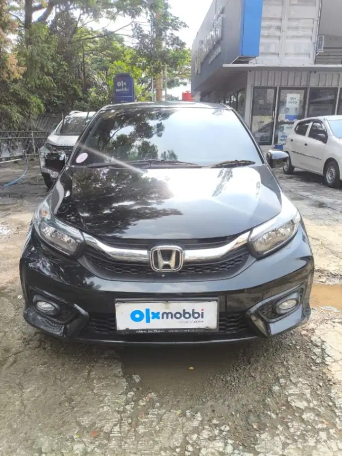 LOW DP Honda Brio Satya 1.2 E Bensin-AT 2022 AJU