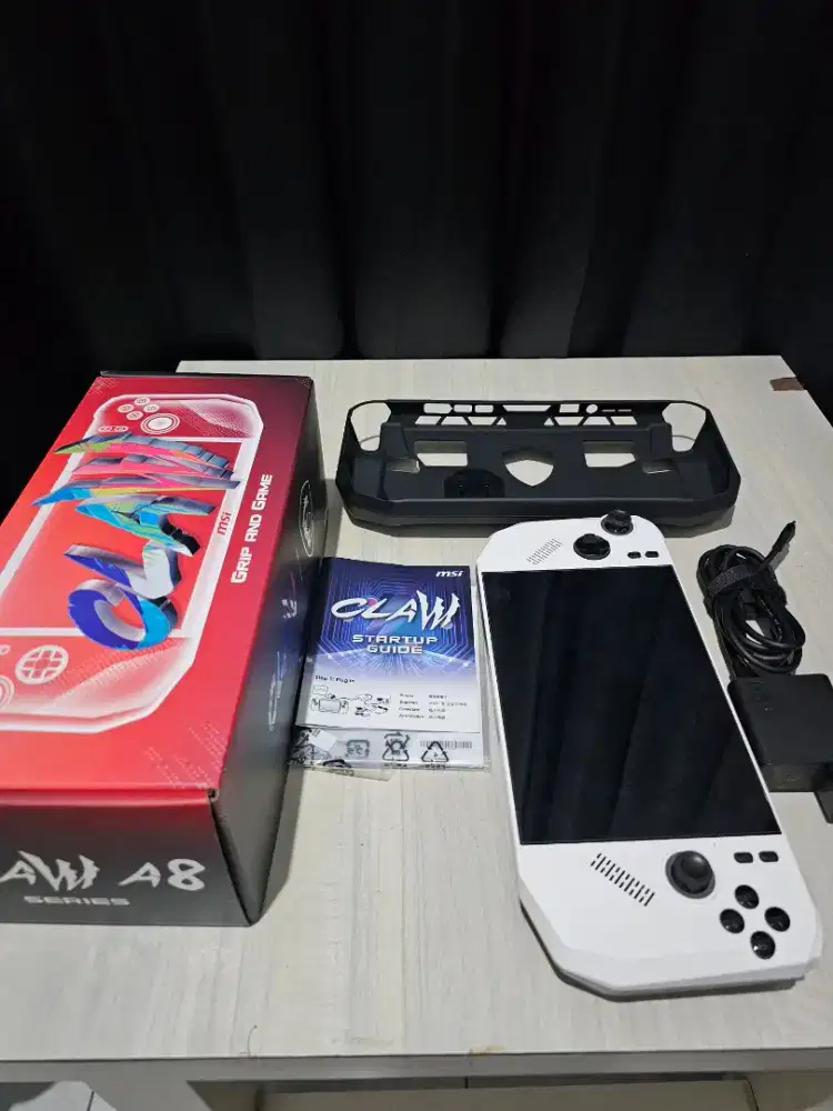 MSI CLAW A8 LIKENEW BUKAN ROG ALLY LEGION GO