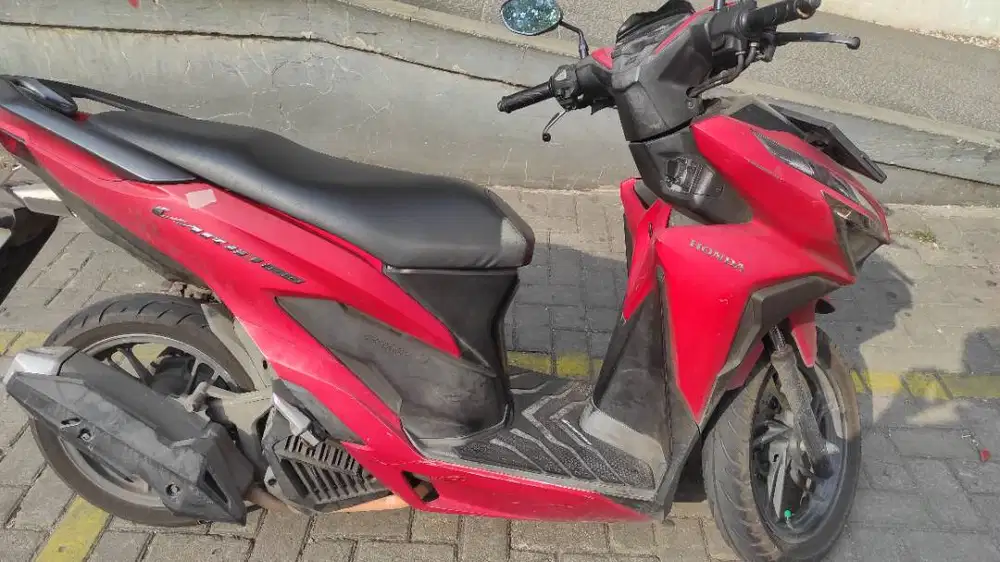 Honda Vario 150 Keyless 2019 Merah Plat Jakarta