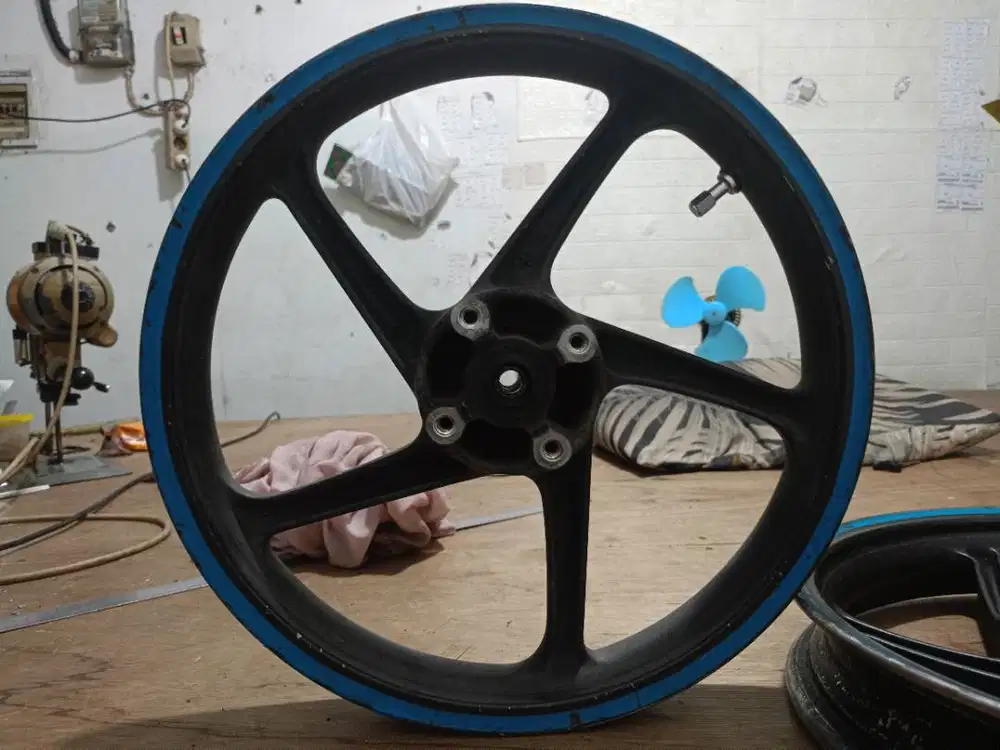 Velg beat karbu ORI Honda
