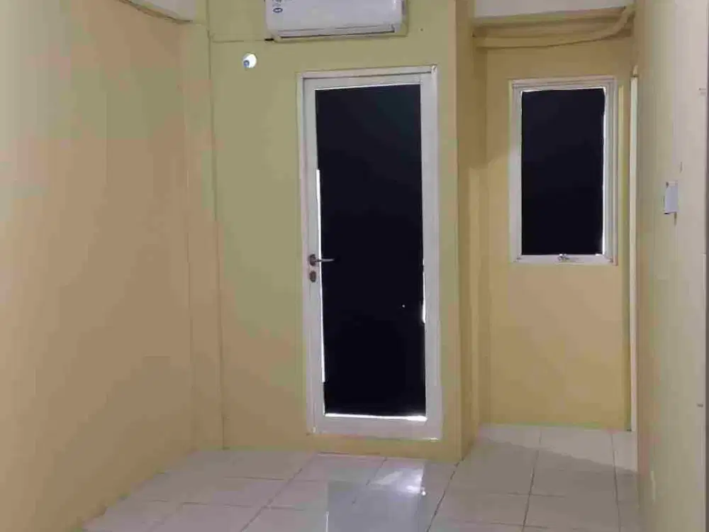 Di Sewakan Bulanan KOSONGAN + 2 AC Puncak Dharmahusada 2BR