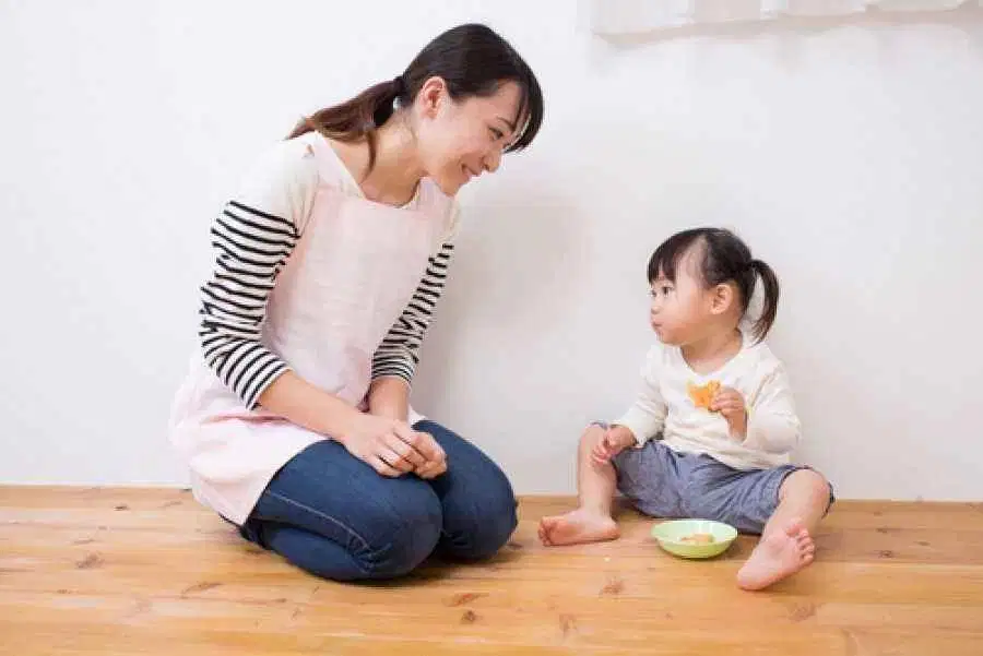 ART momong anak atau nanny atau baby sitter