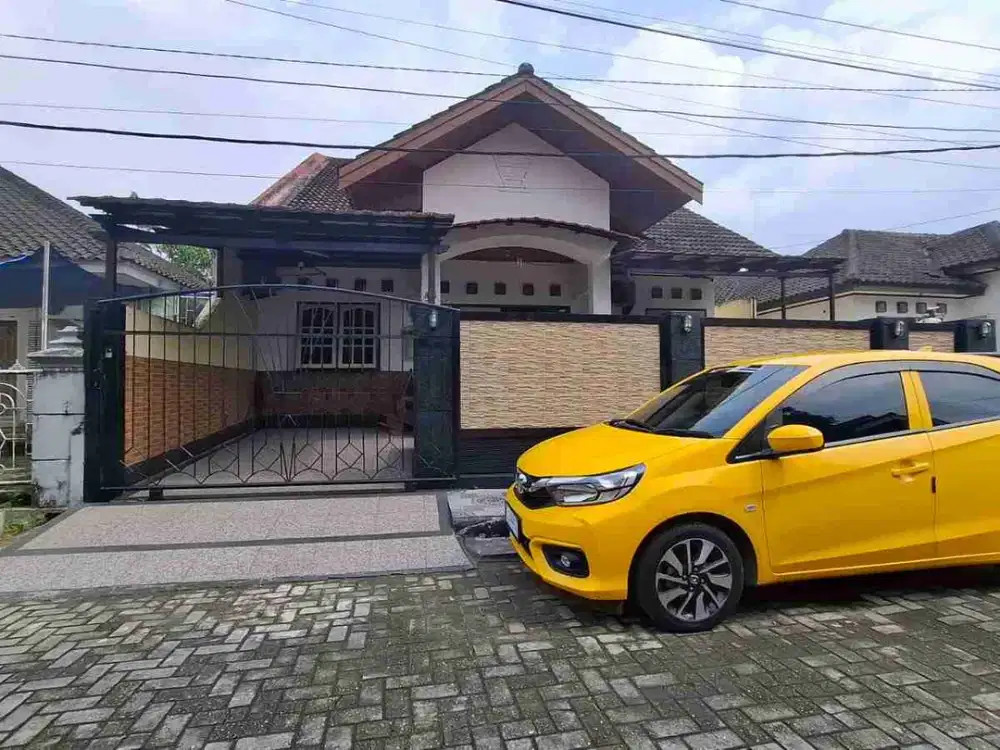Dijual Rumah Cantik Tengah Kota