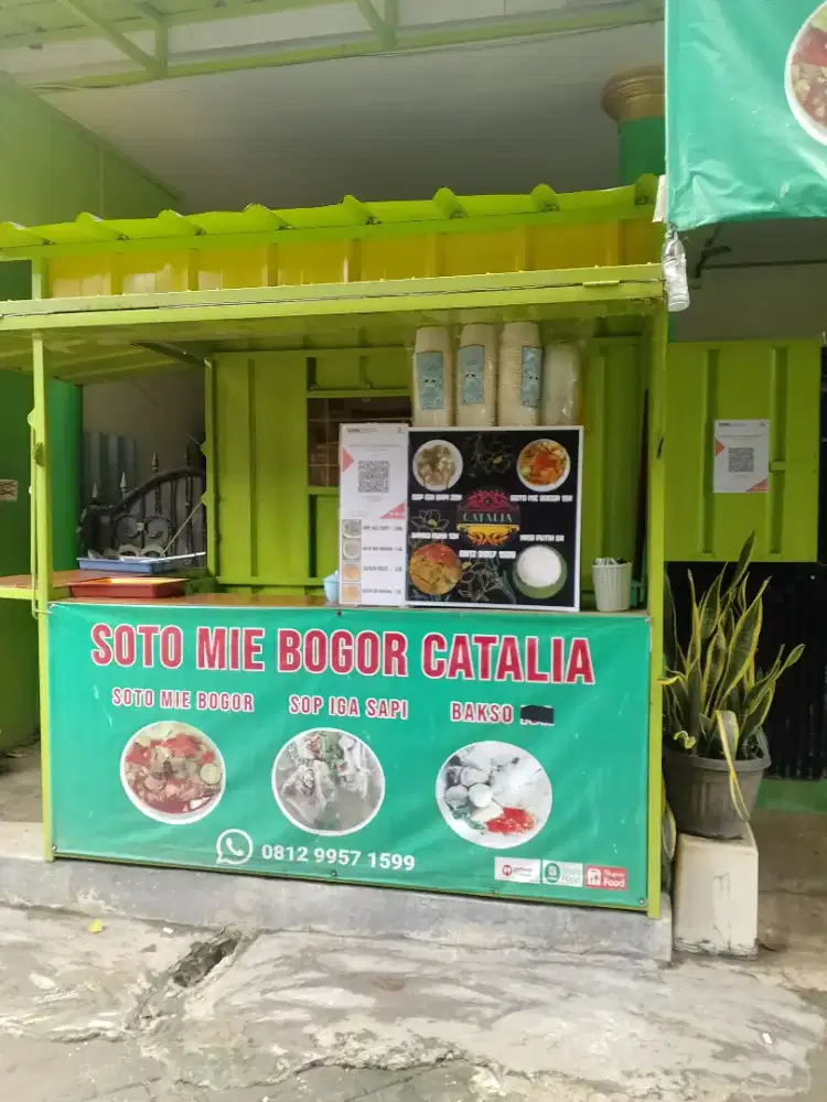 Booth untuk jual makanan/minuman