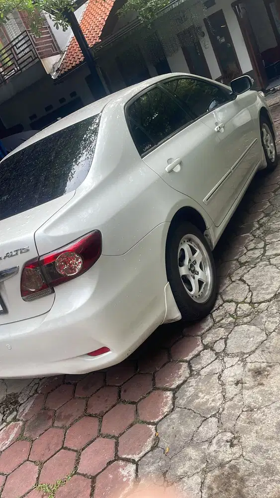 Toyota Corolla Altis 2012 Bensin