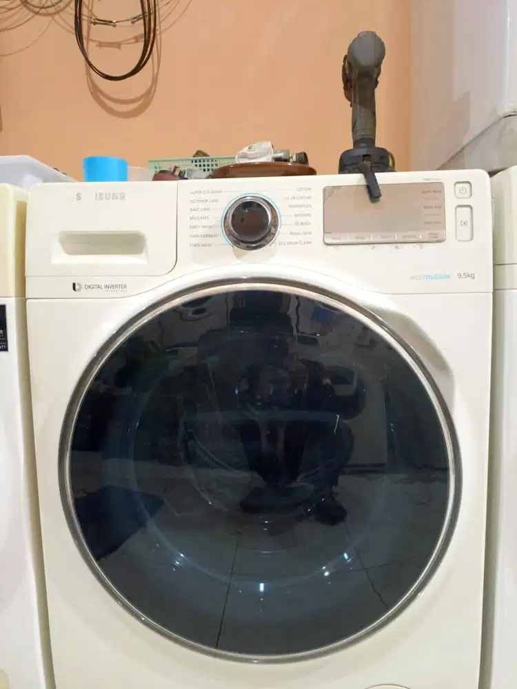 Mesin Cuci Samsung Digital Inverter 9.5kg WW95H7410EW/SE Second