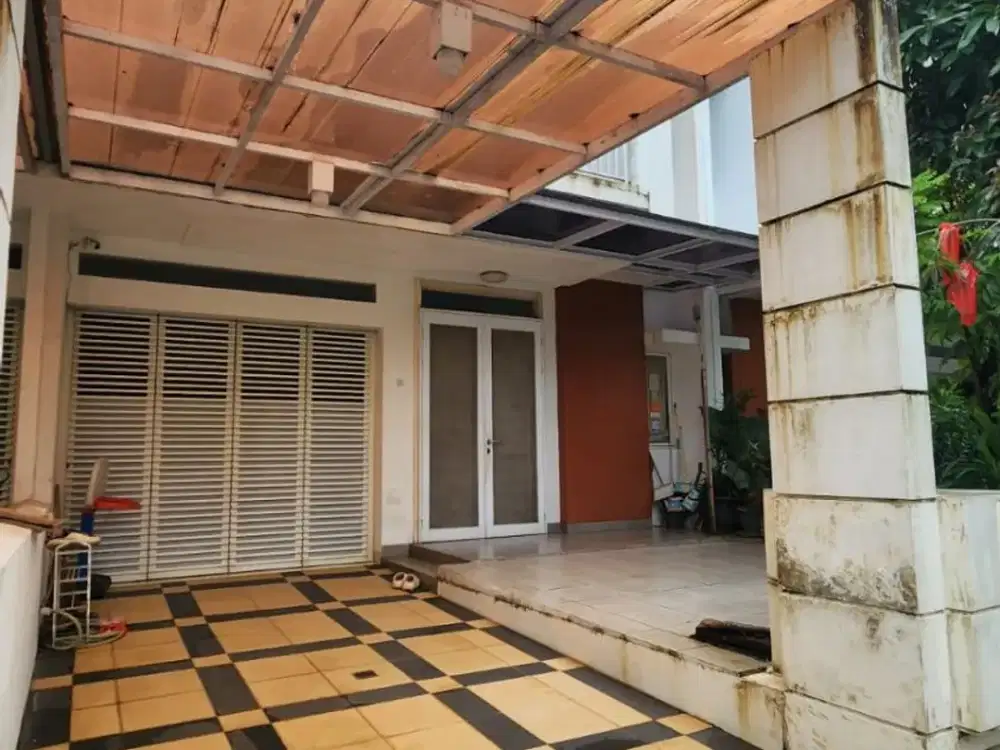 Summarecon Bekasi ACACIA RESIDENCE Rumah 2 lantai Furnished hadap taman