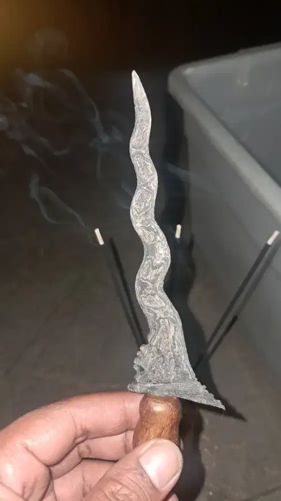 Pusaka nogo kiki luk 7