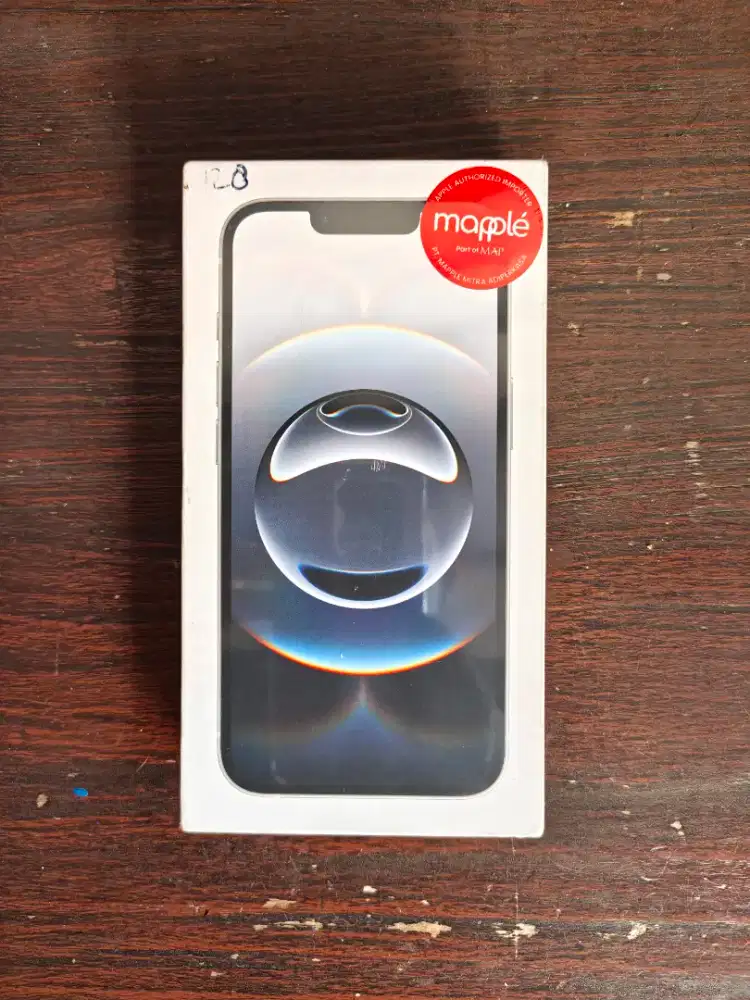 iPhone 16e 128GB Garansi Resmi Indonesia