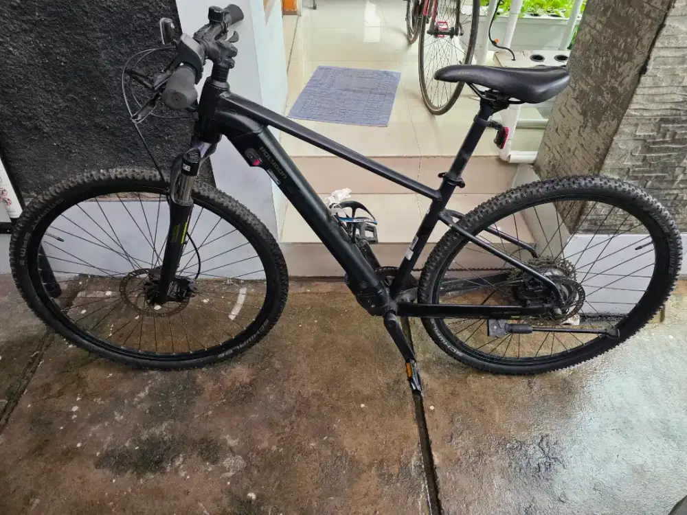 Polygon Kalosi e-bike - upgraded 11 speed