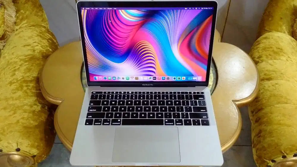 Macbook Pro Retina 13.3 Editing Kuliah Zoom Core i5 Ram 8GB SSD 128GB