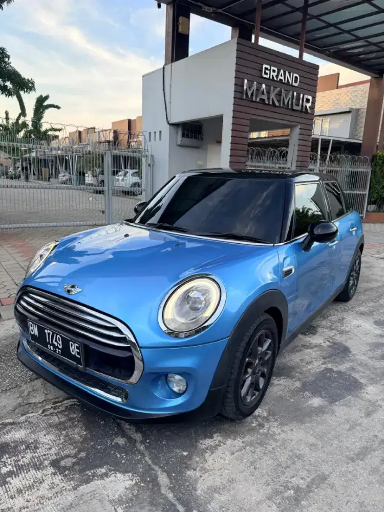 MINI COOPER 1.5 TURBO 5 DOOR 2015