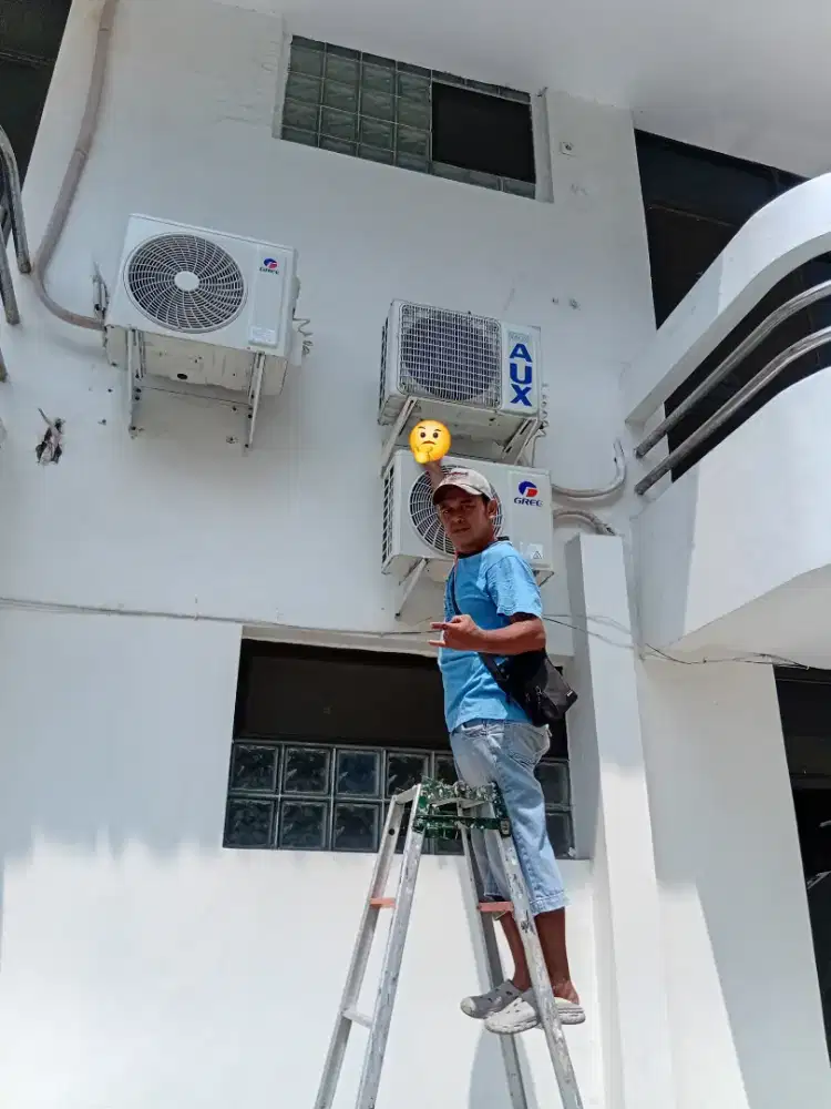 Jasa Service, Cuci, Pemasangan AC baru/Second.