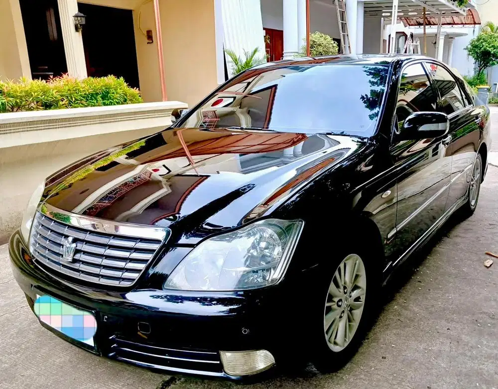 Toyota Crown Royal Saloon CBU at 2007 Hitam [Antik]