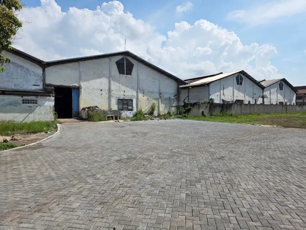 DIJUAL SUPER MURAH EX PABRIK DAN TANAH LUAS GUNUNG GANGSIR PASURUAN!