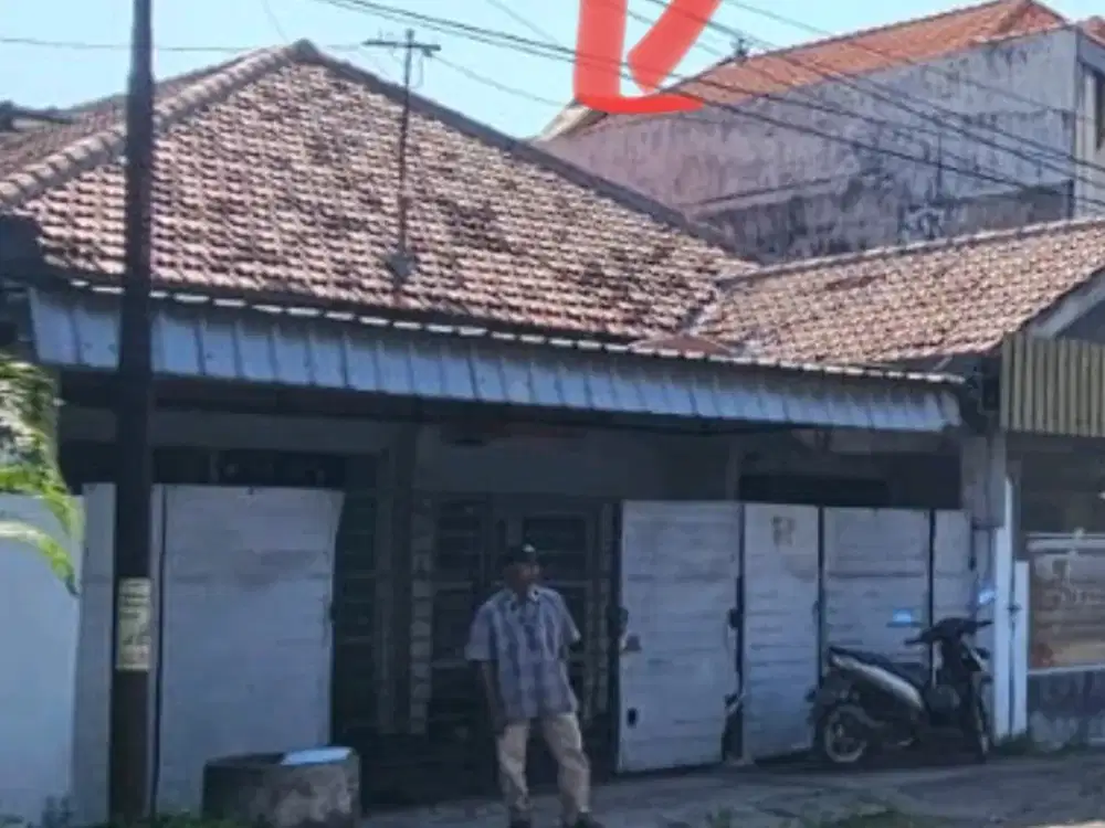 Raya Rungkut Menanggal