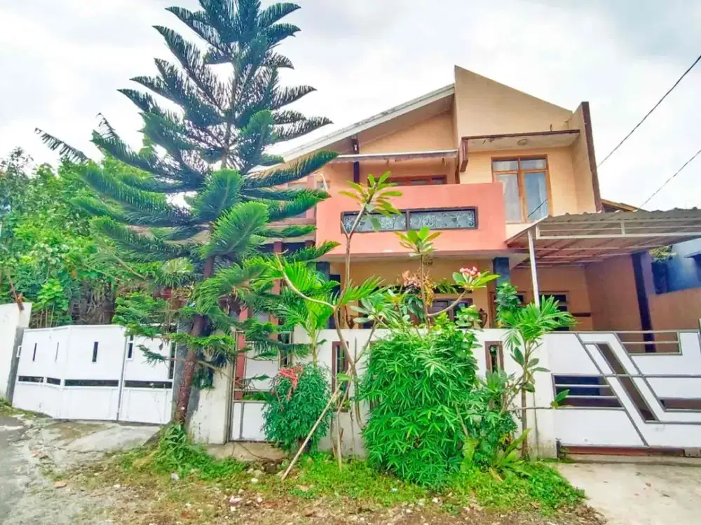 Rumah 2 Lantai View Gunung Guntur Garut
