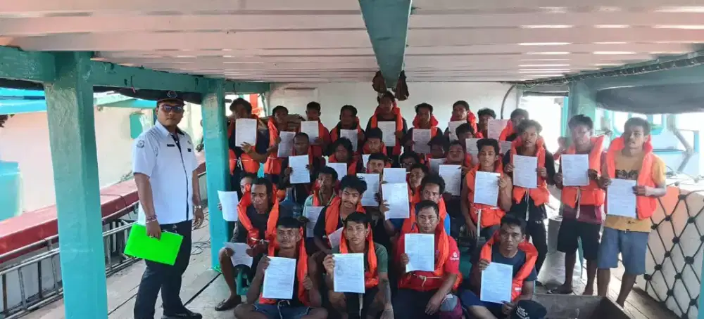Loker !! 
Dibutuhkan segera tenaga kerja
Untuk di kapal Denpasar bali
