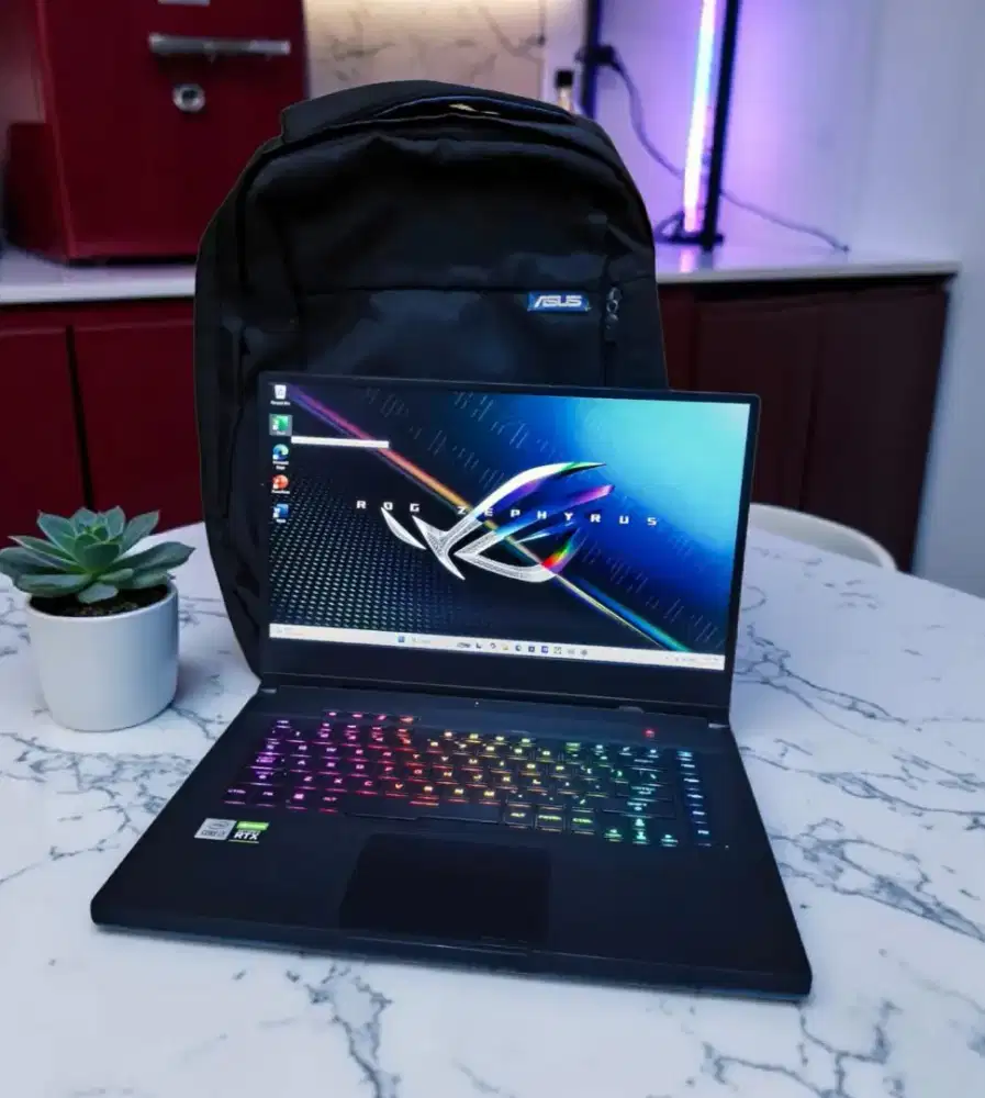 ASUS ROG ZEPHYRUS LIKE NEW MULUS [RAM 16GB SSD 1TB RTX 2060 VRAM 6GB]