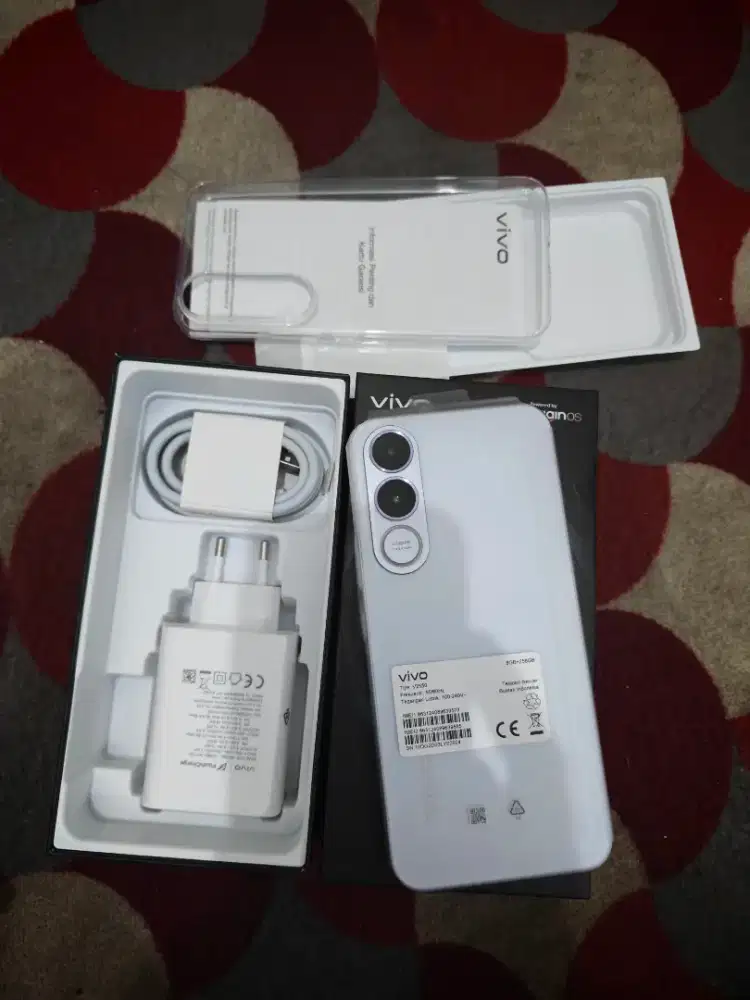 Vivo V70 FE 5G likenew