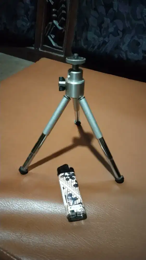 Tripod meja kamera digital