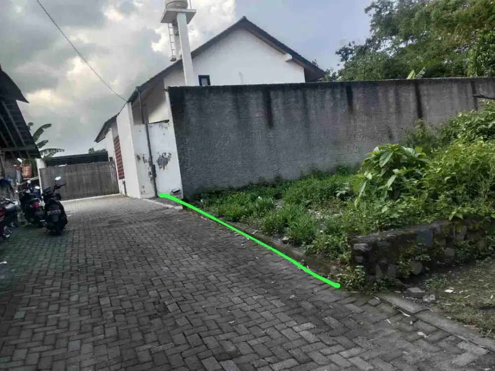 Tanah Strategis Di jl. Kaliurang km 8,5 Dekat Kampus UGM & UII