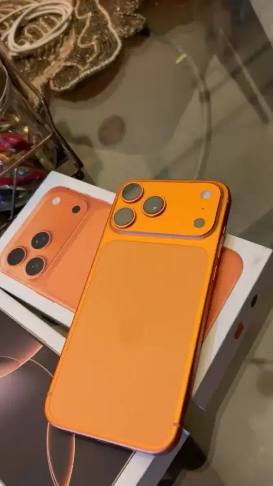 Iphone 17 pro orange 256 Ibox
