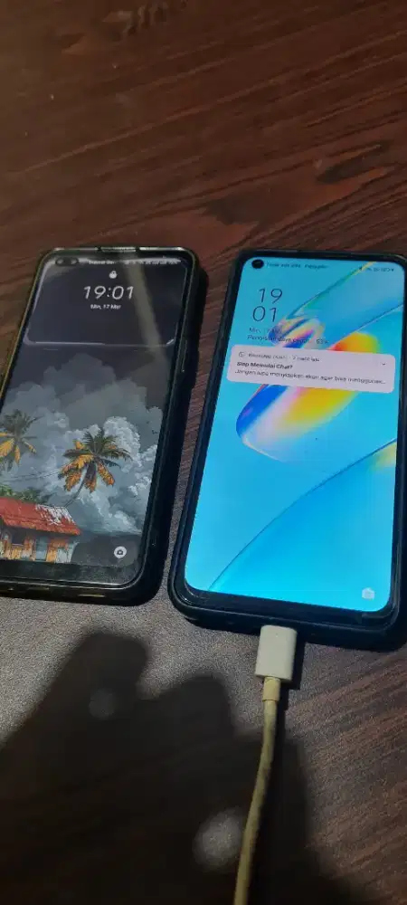 Oppo A54 & Oppo Reno 4F