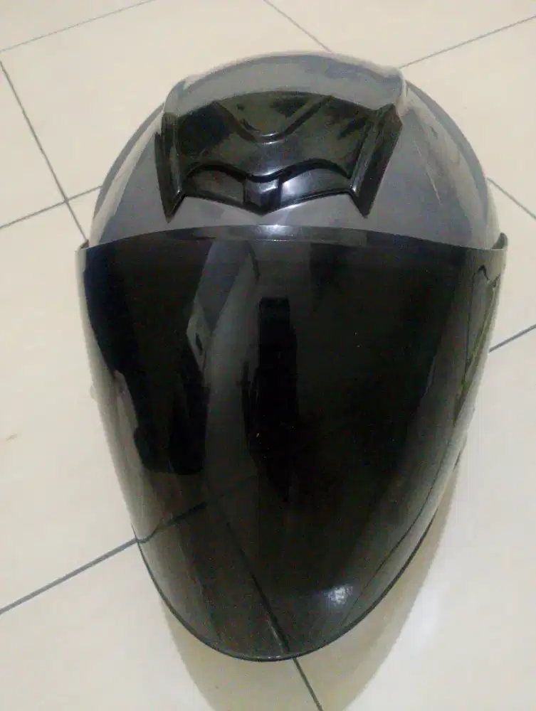 Helm armor minat langsung aja