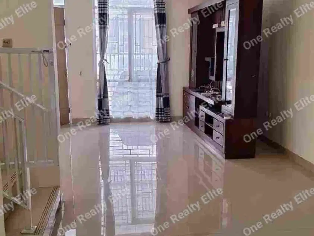 Rumah Cantik di Awani Residence
