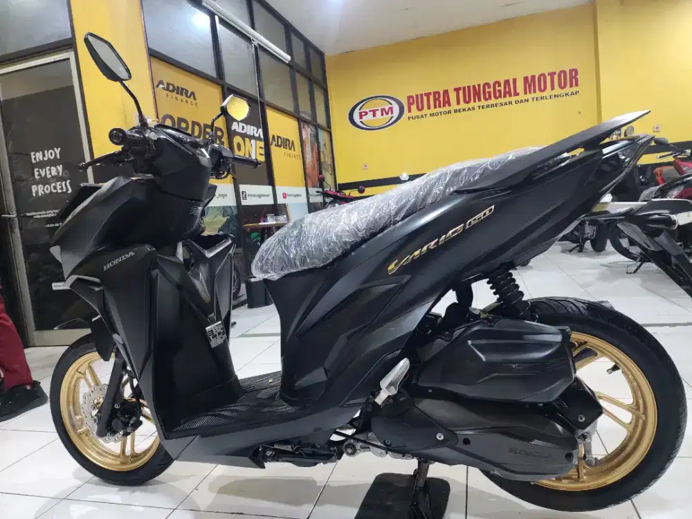 HONDA VARIO 150 TAHUN 2020,VELG GOLD,HITAM DOP