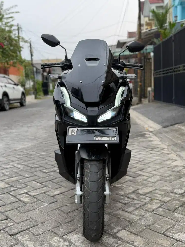 KM 329 Perak ! Honda ADV 160 CBS 2025 Pajak 07-2026