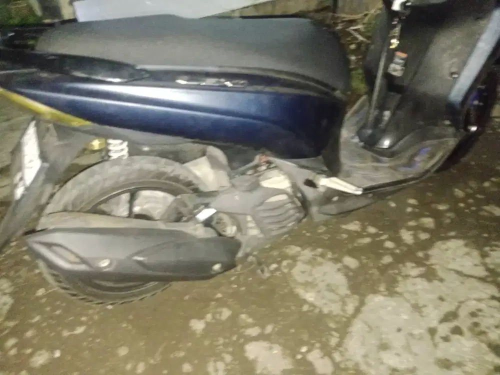 Jual butuh motor lexi keyles 2018