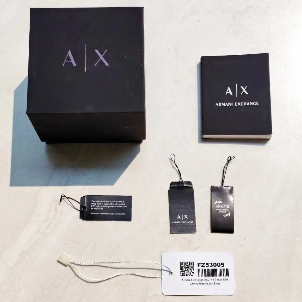 Preloved Kotak Jam Tangan Armani Exchange Hitam Black Velvet Original
