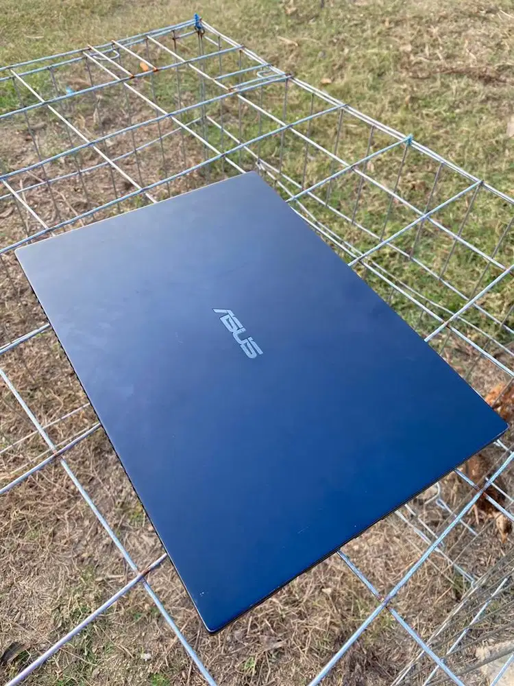 Laptop Asus Expertbook P2451FA