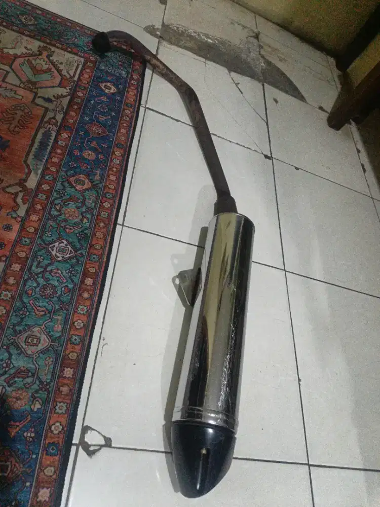 Kenalpot motor satria ori bos